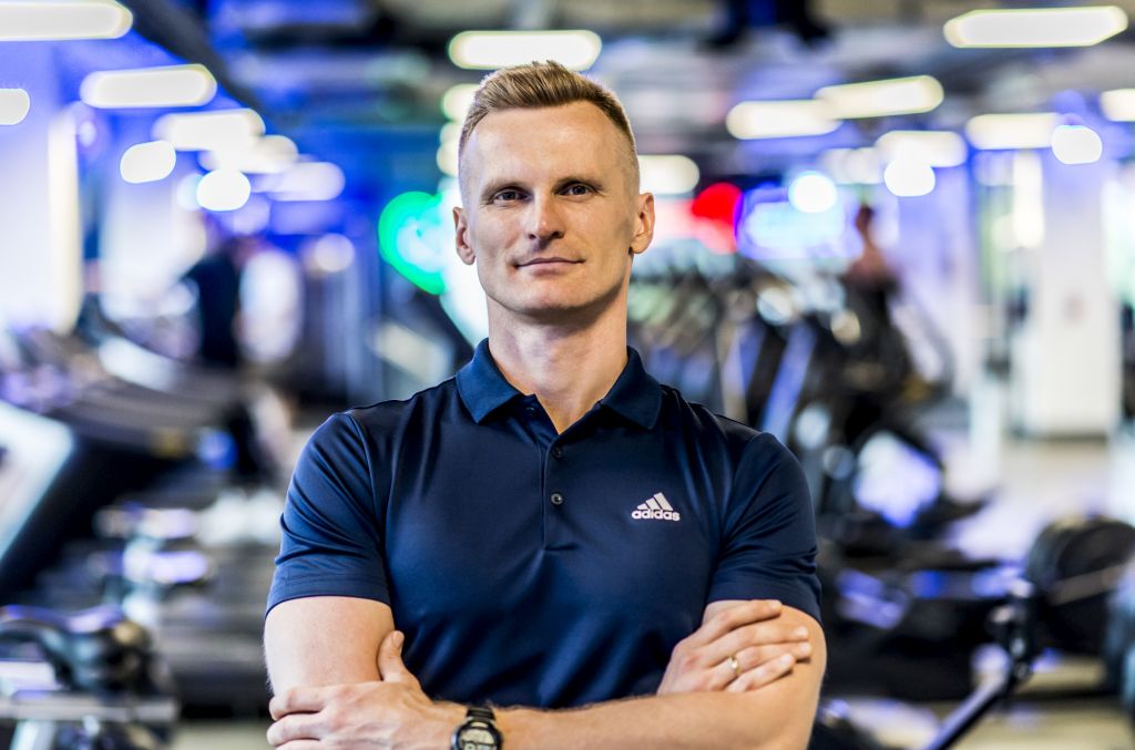 Trener personalny premium Warszawa, Kraków, treningi personalne, trening osobisty, studio, siłownia, odchudzanie, trening indywidualny, trener Gotz, trening indywidualny, dietetyk Krakow